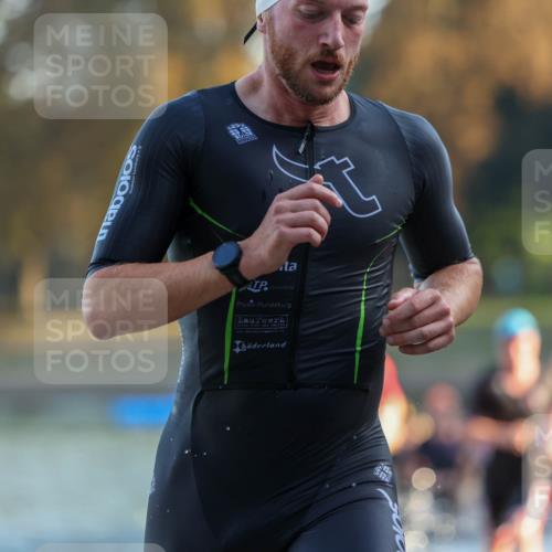 08.09.2024 - Stadtparktriathlon Michael Strokosch http://msf.ph/oto/7016072 08.09.2024 08:47:56 Schwimmen 15, 21, 23, 28, 35, 40, 41, 45, 54, 63, 66, 67, 72, 74, 76, 85 meine-sportfotos.de