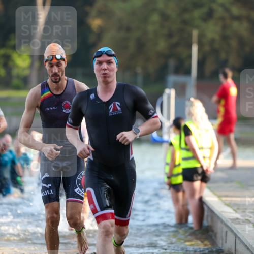 08.09.2024 - Stadtparktriathlon Michael Strokosch http://msf.ph/oto/7016089 08.09.2024 08:47:58 Schwimmen 15, 21, 23, 28, 35, 40, 41, 45, 54, 66, 67, 72, 74, 82, 85 meine-sportfotos.de