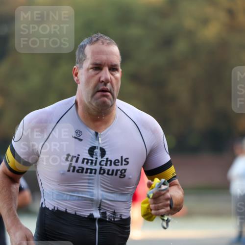 08.09.2024 - Stadtparktriathlon Michael Strokosch http://msf.ph/oto/7016158 08.09.2024 08:48:03 Schwimmen 15, 21, 23, 35, 37, 40, 45, 54, 60, 66, 67, 72, 74, 82 meine-sportfotos.de