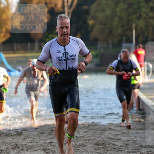 08.09.2024 - Stadtparktriathlon Michael Strokosch http://msf.ph/oto/7016455 08.09.2024 08:48:17 Schwimmen 6, 24, 27, 46, 57, 58, 60, 64 meine-sportfotos.de
