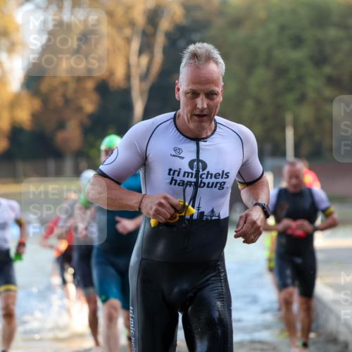 08.09.2024 - Stadtparktriathlon Michael Strokosch http://msf.ph/oto/7016480 08.09.2024 08:48:18 Schwimmen 6, 24, 27, 46, 57, 58, 60, 64 meine-sportfotos.de