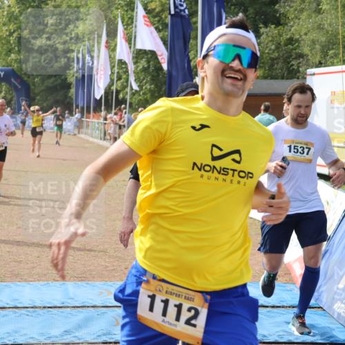 08.09.2024 - Airport Race Strokosch-Dieckow http://msf.ph/oto/7016538 08.09.2024 12:38:25 Ziel 54, 166, 461, 660, 878, 1009, 1112, 1222, 1489, 1537, 3137 meine-sportfotos.de