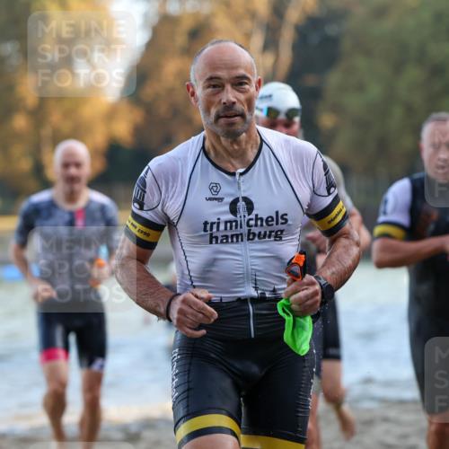 08.09.2024 - Stadtparktriathlon Michael Strokosch http://msf.ph/oto/7016545 08.09.2024 08:48:21 Schwimmen 6, 24, 27, 46, 57, 58, 64 meine-sportfotos.de