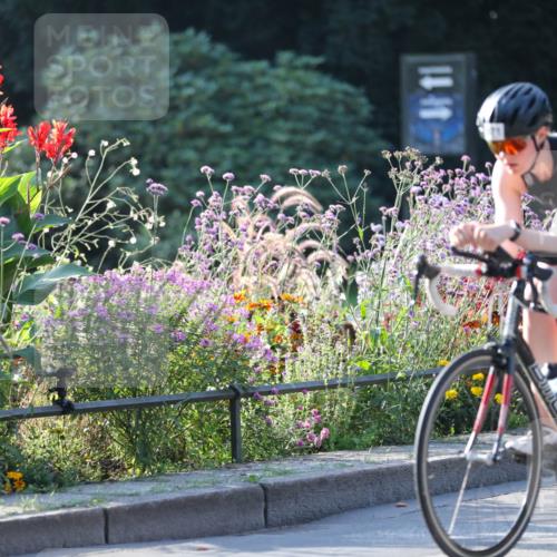 08.09.2024 - Stadtparktriathlon Zöllner http://msf.ph/oto/7016596 08.09.2024 09:40:04 Radfahren 132, 171 meine-sportfotos.de