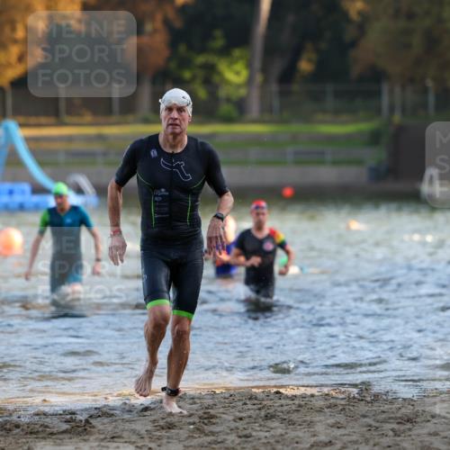 08.09.2024 - Stadtparktriathlon Michael Strokosch http://msf.ph/oto/7016600 08.09.2024 08:48:27 Schwimmen 4, 6, 14, 61 meine-sportfotos.de