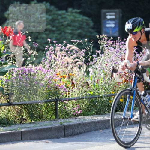 08.09.2024 - Stadtparktriathlon Zöllner http://msf.ph/oto/7016614 08.09.2024 09:40:14 Radfahren 132, 157 meine-sportfotos.de