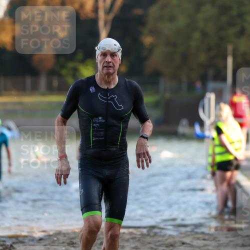 08.09.2024 - Stadtparktriathlon Michael Strokosch http://msf.ph/oto/7016656 08.09.2024 08:48:29 Schwimmen 4, 6, 14, 61 meine-sportfotos.de