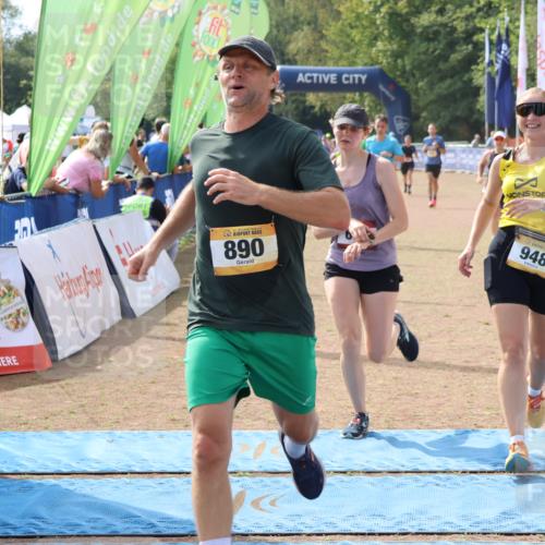 08.09.2024 - Airport Race Strokosch-Dieckow http://msf.ph/oto/7016726 08.09.2024 12:38:33 Ziel 54, 78, 653, 890, 948, 1009, 1112, 1537, 3105 meine-sportfotos.de