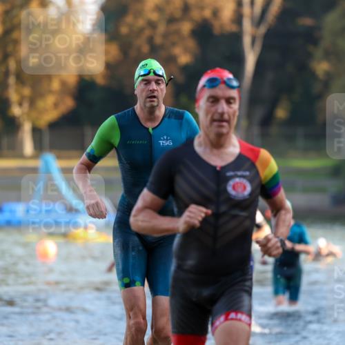 08.09.2024 - Stadtparktriathlon Michael Strokosch http://msf.ph/oto/7016771 08.09.2024 08:48:36 Schwimmen 4, 14, 61, 65 meine-sportfotos.de