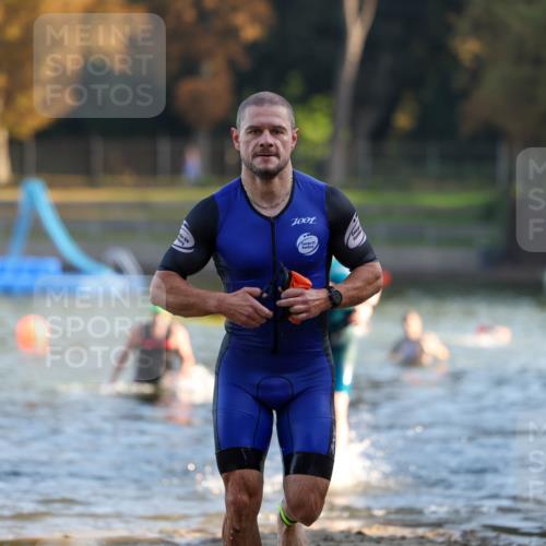 08.09.2024 - Stadtparktriathlon Michael Strokosch http://msf.ph/oto/7016807 08.09.2024 08:48:40 Schwimmen 4, 16, 61, 65 meine-sportfotos.de