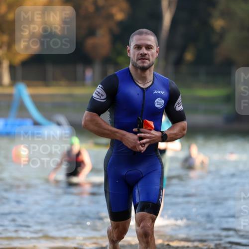 08.09.2024 - Stadtparktriathlon Michael Strokosch http://msf.ph/oto/7016808 08.09.2024 08:48:40 Schwimmen 4, 16, 61, 65 meine-sportfotos.de