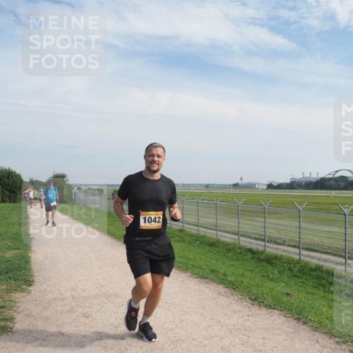 08.09.2024 - Airport Race Miley Keyser http://msf.ph/oto/7016810 08.09.2024 12:38:32 Laufen OLYMPUS, DIGITAL, CAMERA meine-sportfotos.de