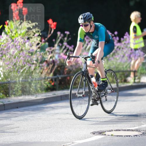 08.09.2024 - Stadtparktriathlon Zöllner http://msf.ph/oto/7016821 08.09.2024 09:42:14 Radfahren 148, 165, 168 meine-sportfotos.de