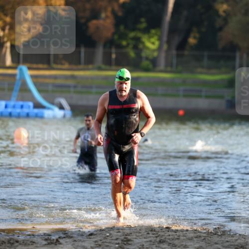 08.09.2024 - Stadtparktriathlon Michael Strokosch http://msf.ph/oto/7016933 08.09.2024 08:48:49 Schwimmen 16, 42 meine-sportfotos.de