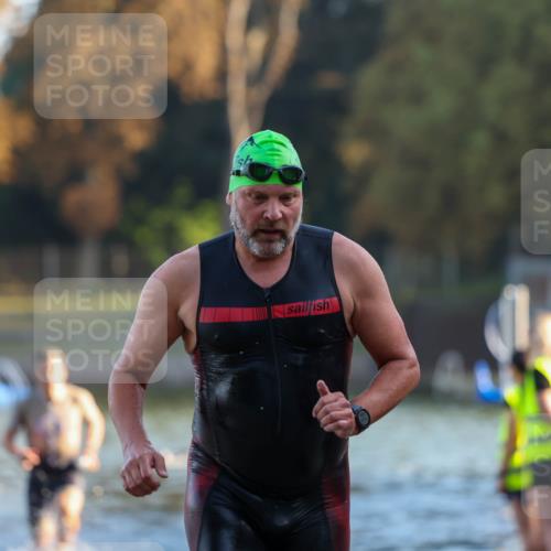 08.09.2024 - Stadtparktriathlon Michael Strokosch http://msf.ph/oto/7017007 08.09.2024 08:48:53 Schwimmen 16, 42 meine-sportfotos.de