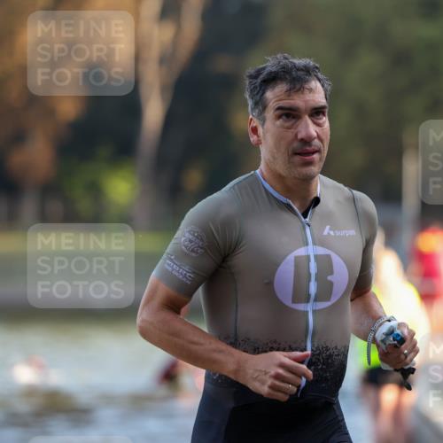 08.09.2024 - Stadtparktriathlon Michael Strokosch http://msf.ph/oto/7017140 08.09.2024 08:48:58 Schwimmen 42 meine-sportfotos.de