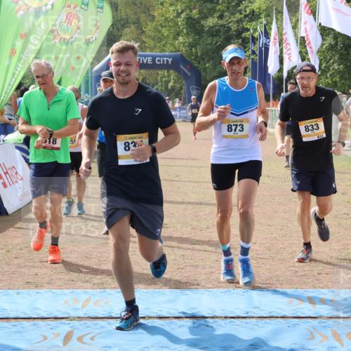 08.09.2024 - Airport Race Strokosch-Dieckow http://msf.ph/oto/7017148 08.09.2024 12:38:50 Ziel 259, 618, 680, 753, 760, 833, 834, 873, 918, 1221, 1251 meine-sportfotos.de