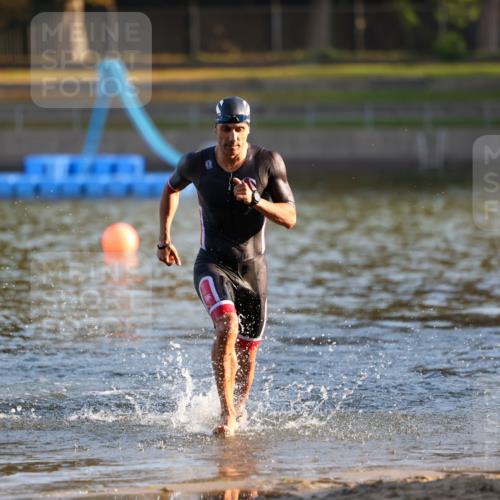08.09.2024 - Stadtparktriathlon Michael Strokosch http://msf.ph/oto/7017268 08.09.2024 08:49:16 Schwimmen 2, 88 meine-sportfotos.de