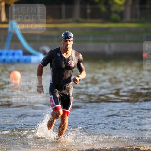 08.09.2024 - Stadtparktriathlon Michael Strokosch http://msf.ph/oto/7017288 08.09.2024 08:49:16 Schwimmen 2, 88 meine-sportfotos.de