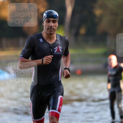 08.09.2024 - Stadtparktriathlon Michael Strokosch http://msf.ph/oto/7017351 08.09.2024 08:49:19 Schwimmen 2, 88 meine-sportfotos.de