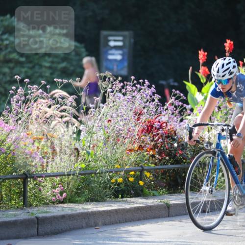 08.09.2024 - Stadtparktriathlon Zöllner http://msf.ph/oto/7017458 08.09.2024 09:56:59 Radfahren 184, 205, 218 meine-sportfotos.de