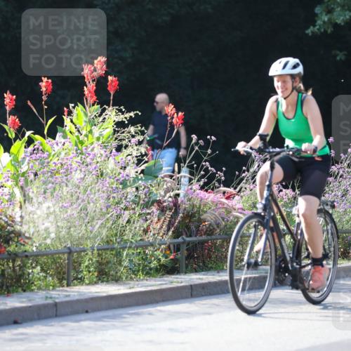 08.09.2024 - Stadtparktriathlon Zöllner http://msf.ph/oto/7017475 08.09.2024 09:57:08 Radfahren 202, 205, 218, 246 meine-sportfotos.de
