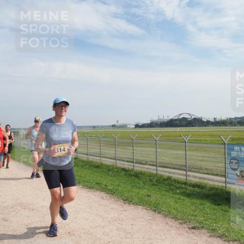 08.09.2024 - Airport Race Miley Keyser http://msf.ph/oto/7017963 08.09.2024 12:39:34 Laufen OLYMPUS, DIGITAL, CAMERA meine-sportfotos.de
