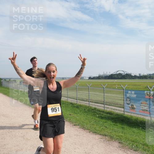08.09.2024 - Airport Race Miley Keyser http://msf.ph/oto/7018373 08.09.2024 12:39:57 Laufen OLYMPUS, DIGITAL, CAMERA meine-sportfotos.de
