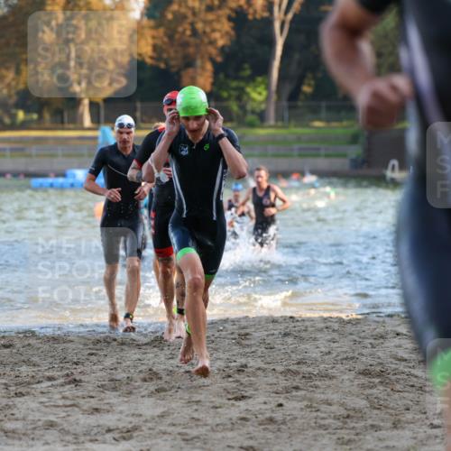 08.09.2024 - Stadtparktriathlon Michael Strokosch http://msf.ph/oto/7018573 08.09.2024 08:58:44 Schwimmen 91, 92, 93, 98, 110, 112, 120, 127 meine-sportfotos.de