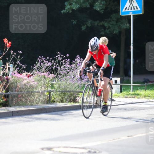 08.09.2024 - Stadtparktriathlon Zöllner http://msf.ph/oto/7019806 08.09.2024 10:14:19 Radfahren 201, 205, 231 meine-sportfotos.de