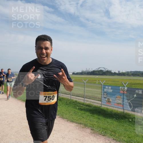 08.09.2024 - Airport Race Miley Keyser http://msf.ph/oto/7020573 08.09.2024 12:42:49 Laufen OLYMPUS, DIGITAL, CAMERA meine-sportfotos.de