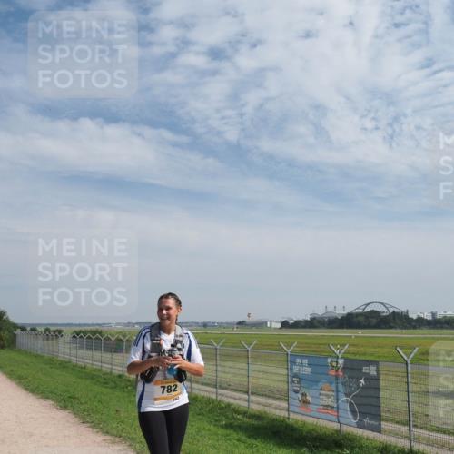 08.09.2024 - Airport Race Miley Keyser http://msf.ph/oto/7022462 08.09.2024 12:44:51 Laufen OLYMPUS, DIGITAL, CAMERA meine-sportfotos.de