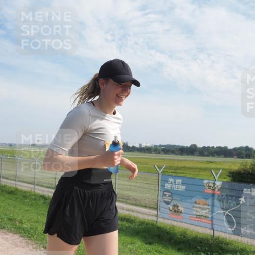 08.09.2024 - Airport Race Miley Keyser http://msf.ph/oto/7022727 08.09.2024 12:45:15 Laufen OLYMPUS, DIGITAL, CAMERA meine-sportfotos.de