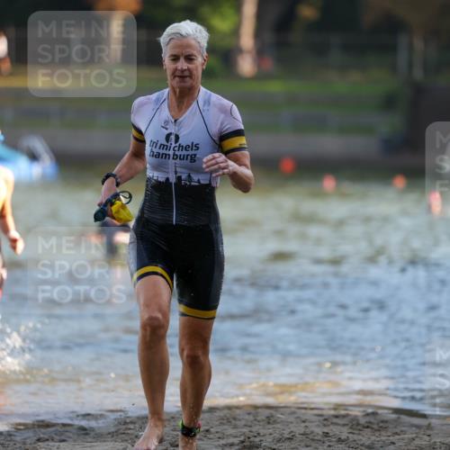 08.09.2024 - Stadtparktriathlon Michael Strokosch http://msf.ph/oto/7022772 08.09.2024 09:09:20 Schwimmen 146, 160, 166 meine-sportfotos.de