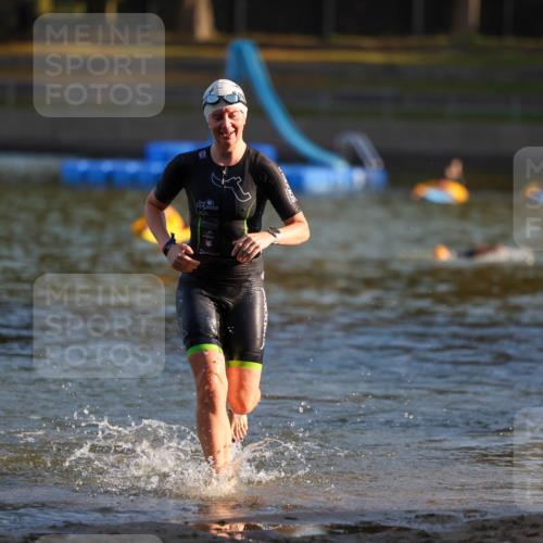 08.09.2024 - Stadtparktriathlon Michael Strokosch http://msf.ph/oto/7022857 08.09.2024 09:09:33 Schwimmen 168 meine-sportfotos.de