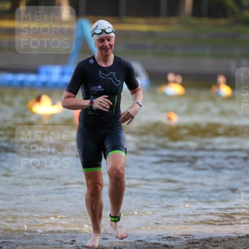 08.09.2024 - Stadtparktriathlon Michael Strokosch http://msf.ph/oto/7022879 08.09.2024 09:09:34 Schwimmen 168 meine-sportfotos.de