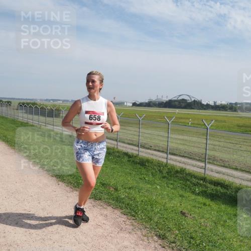 08.09.2024 - Airport Race Miley Keyser http://msf.ph/oto/7023044 08.09.2024 12:46:26 Laufen OLYMPUS, DIGITAL, CAMERA meine-sportfotos.de