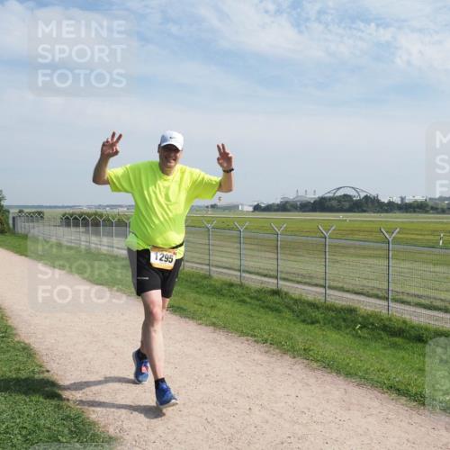 08.09.2024 - Airport Race Miley Keyser http://msf.ph/oto/7023246 08.09.2024 12:47:19 Laufen OLYMPUS, DIGITAL, CAMERA meine-sportfotos.de