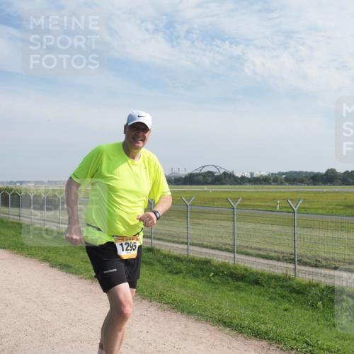 08.09.2024 - Airport Race Miley Keyser http://msf.ph/oto/7023271 08.09.2024 12:47:19 Laufen OLYMPUS, DIGITAL, CAMERA meine-sportfotos.de