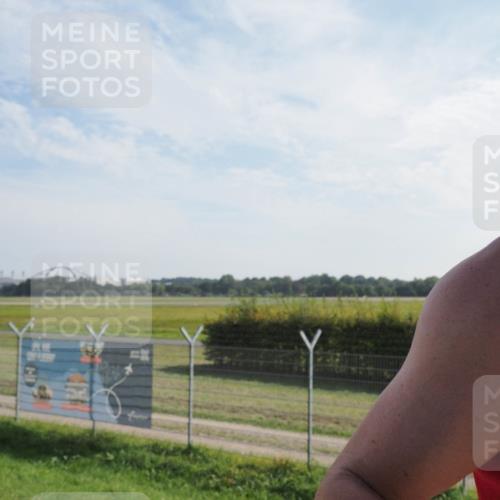 08.09.2024 - Airport Race Miley Keyser http://msf.ph/oto/7025582 08.09.2024 12:54:08 Laufen OLYMPUS, DIGITAL, CAMERA meine-sportfotos.de