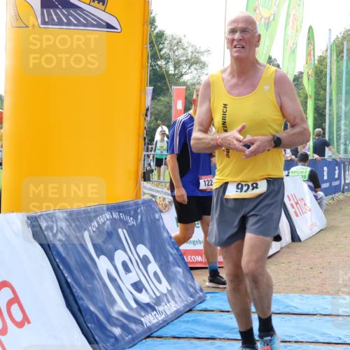 08.09.2024 - Airport Race Strokosch-Dieckow http://msf.ph/oto/7026751 08.09.2024 13:11:21 Ziel 928 meine-sportfotos.de