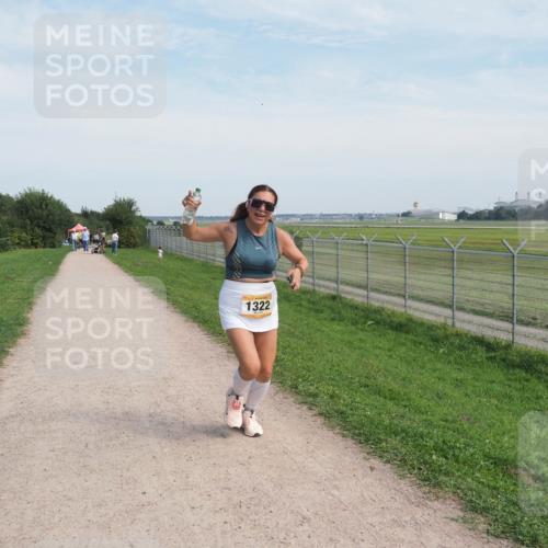 08.09.2024 - Airport Race Miley Keyser http://msf.ph/oto/7027172 08.09.2024 13:06:08 Laufen OLYMPUS, DIGITAL, CAMERA meine-sportfotos.de