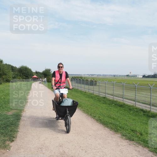 08.09.2024 - Airport Race Miley Keyser http://msf.ph/oto/7027222 08.09.2024 13:07:33 Laufen OLYMPUS, DIGITAL, CAMERA meine-sportfotos.de