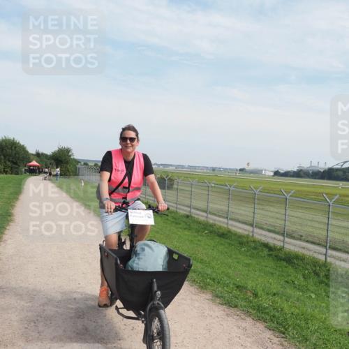 08.09.2024 - Airport Race Miley Keyser http://msf.ph/oto/7027234 08.09.2024 13:07:34 Laufen OLYMPUS, DIGITAL, CAMERA meine-sportfotos.de