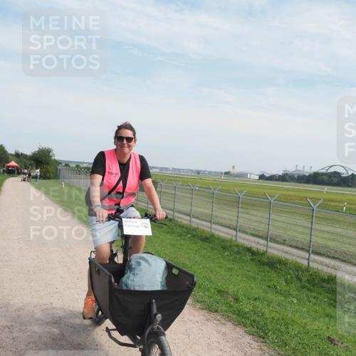 08.09.2024 - Airport Race Miley Keyser http://msf.ph/oto/7027238 08.09.2024 13:07:34 Laufen OLYMPUS, DIGITAL, CAMERA meine-sportfotos.de