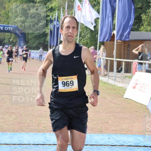 08.09.2024 - Airport Race Strokosch-Dieckow http://msf.ph/oto/7027261 08.09.2024 12:24:52 Ziel 60, 457, 969, 1058, 2612 meine-sportfotos.de