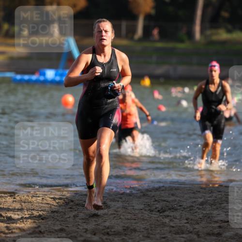 08.09.2024 - Stadtparktriathlon Michael Strokosch http://msf.ph/oto/7027569 08.09.2024 10:13:32 Schwimmen 264, 275, 310, 322 meine-sportfotos.de