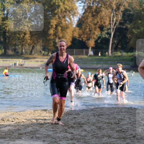 08.09.2024 - Stadtparktriathlon Michael Strokosch http://msf.ph/oto/7027990 08.09.2024 10:14:32 Schwimmen 274, 283, 286, 293, 302, 303, 312, 321, 323, 351, 354, 356, 359, 1936 meine-sportfotos.de