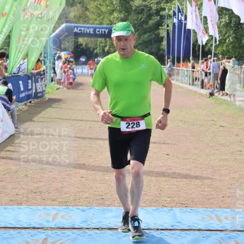 08.09.2024 - Airport Race Strokosch-Dieckow http://msf.ph/oto/7030220 08.09.2024 12:40:39 Ziel 41, 228, 405, 533, 696, 1330, 3015 meine-sportfotos.de