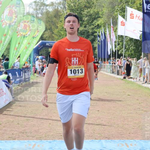 08.09.2024 - Airport Race Strokosch-Dieckow http://msf.ph/oto/7030393 08.09.2024 12:40:55 Ziel 533, 884, 1013, 1468, 1469 meine-sportfotos.de